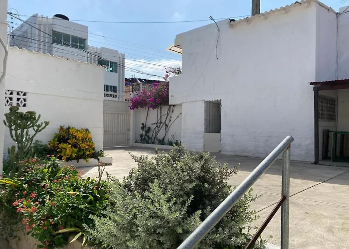 Cactus City Hostel Confort